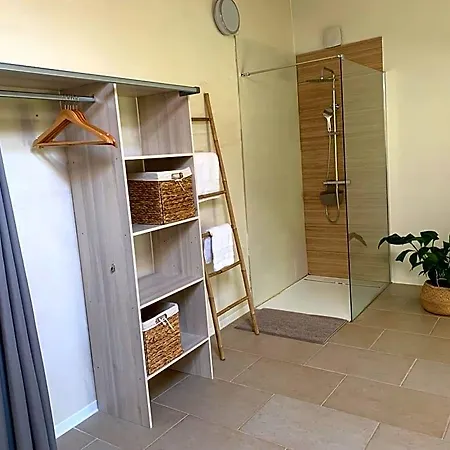 De Paul Bed & Breakfast Saint-Julien-de-Cassagnas