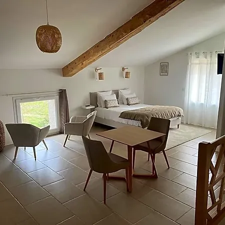 De Paul